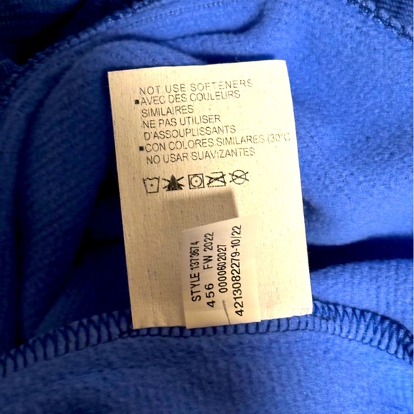 Under Armour Golf, Men’s Size Small. Royal Blue Athletic Pullover - Picture 4 of 5